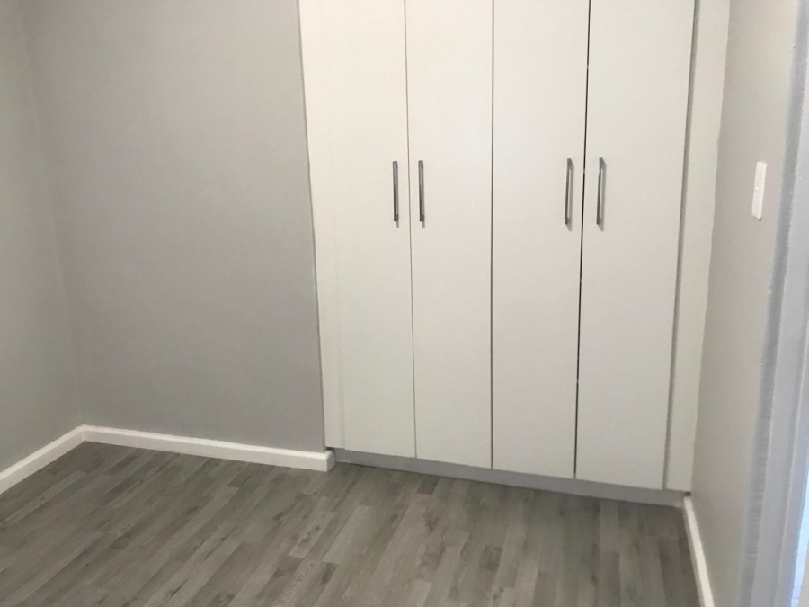 To Let 2 Bedroom Property for Rent in Table View Western Cape